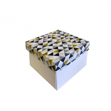 Коробка для подарка "Мозаика" 15х15х10